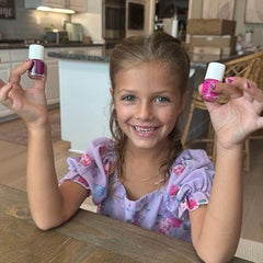 Piggy Paint Mini bottles pack for easy gifting and travel.