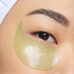 Pixi DetoxifEYE caffeine patch supporting a wakeful look and smooth appearance