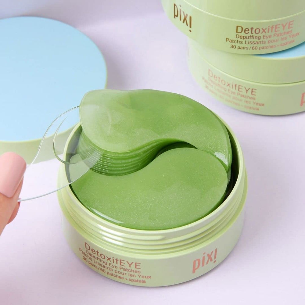Pixi DetoxifEYE gold-infused patch close-up for glow and hydration