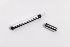 Plump Lab lip plumper gloss hydration glow on lips.