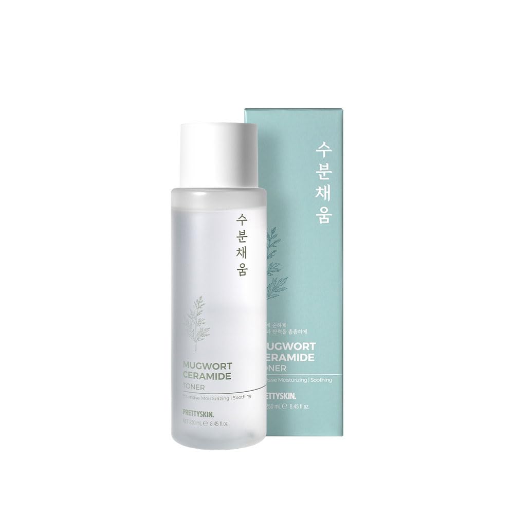PRETTYSKIN Mugwort Daily Toner bottle pour promotes quick hydration with a light, non-sticky feel.