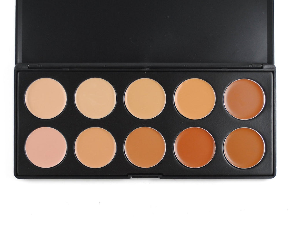 Pure Vie close-up swatch shows creamy texture that blends seamlessly