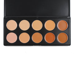 Pure Vie close-up swatch shows creamy texture that blends seamlessly