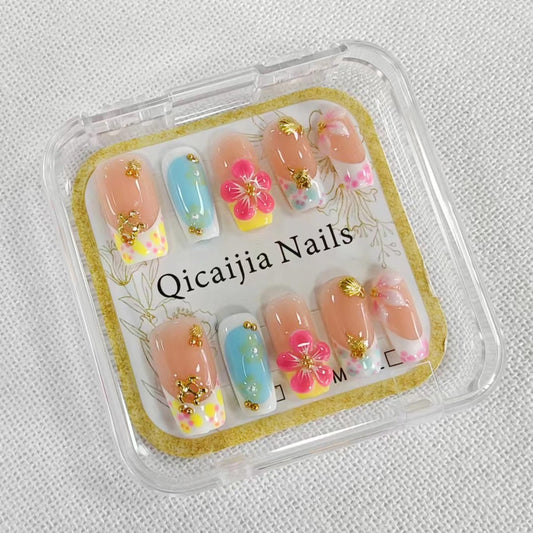 Qicaijia square nails with 3D flower detail for elegant daily wear.