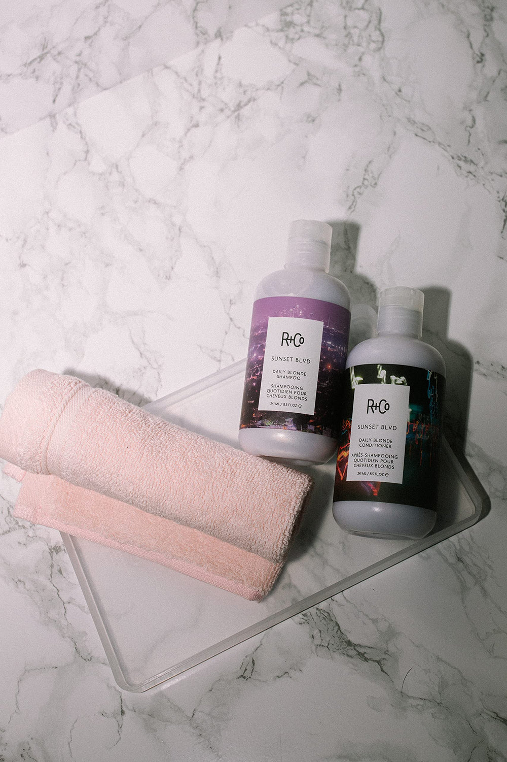 Pearl extract detail in Sunset Blvd conditioner for radiant shine