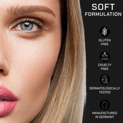 Radiant Professional lip liner Plum application demonstrates smooth glide.