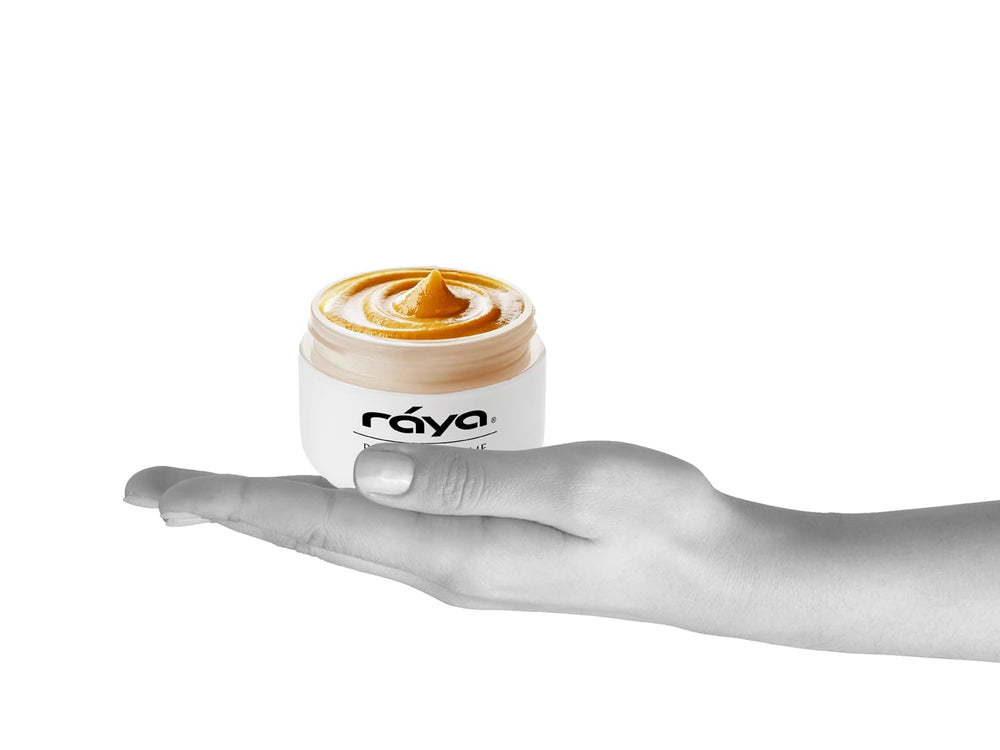 Raya Pumpkin Enzyme Facial Puree for dry skin with a nourished-looking glow.
