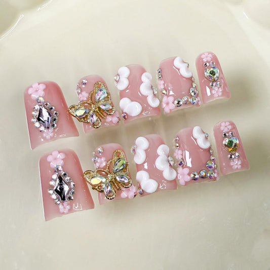 RIICFDD duck nails full set with 24 pieces for quick at-home manicures.
