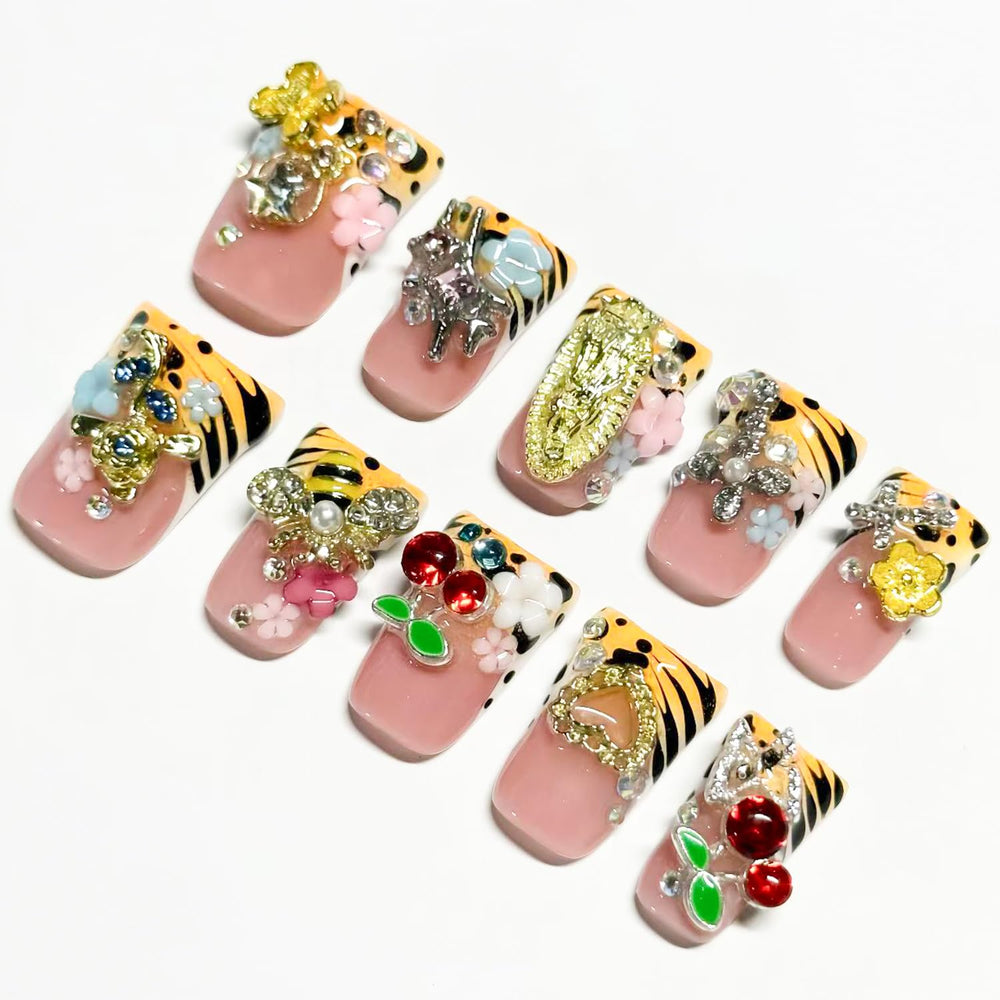 RIICFDD duck press-on nails glue tube included for quick bonding.