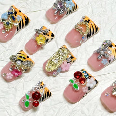RIICFDD duck press-on nails reusable design reduces waste over time.