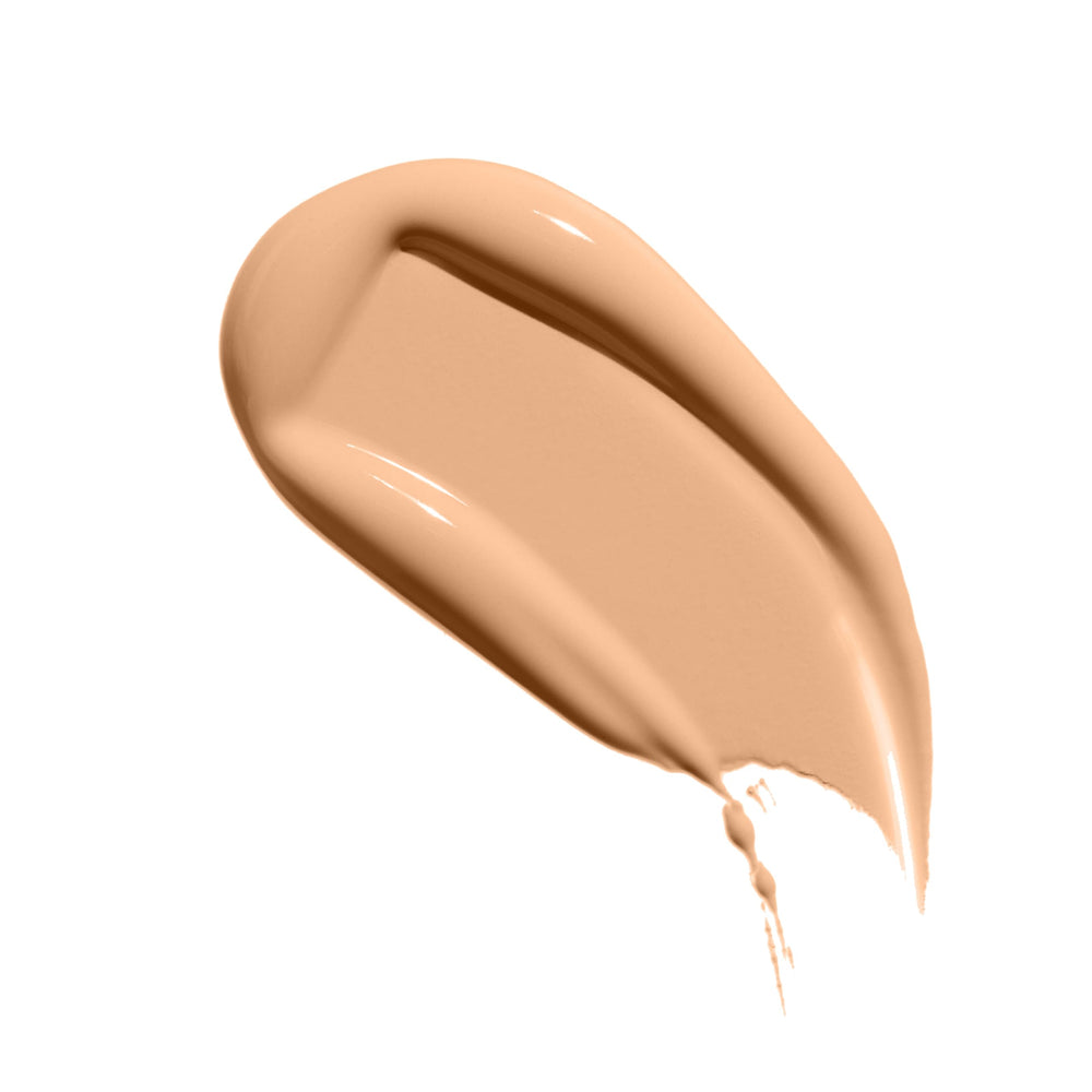 Rimmel Lasting Finish 25HR Vanilla dispenser demonstrates easy application
