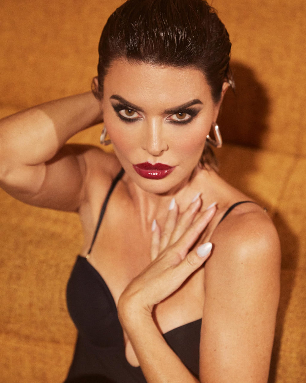 Rinna Beauty long-lasting finish keeps color vibrant from day to night.