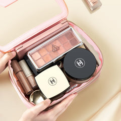 ROWNYEON clear makeup bag keeps cosmetics organized on the go.