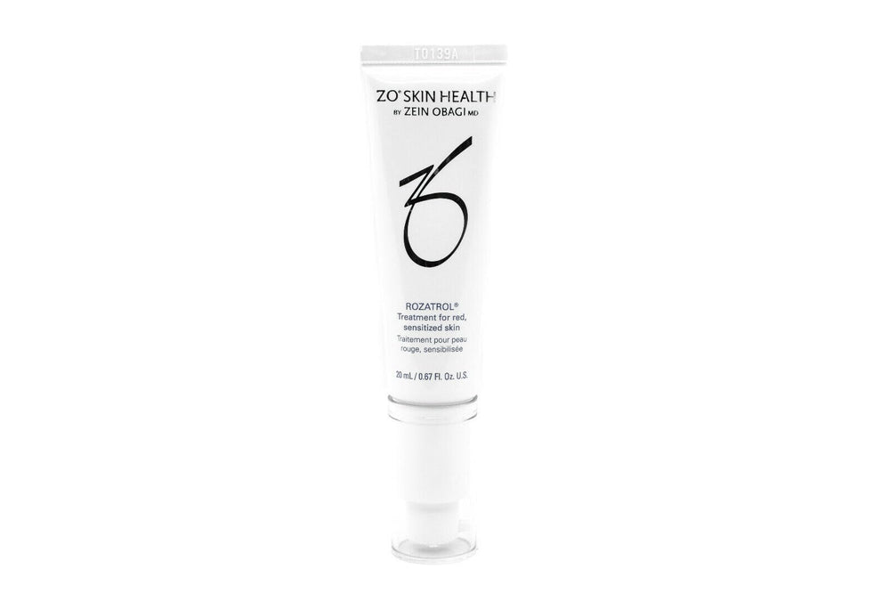 Rozatrol bottle pour close-up shows controlled dosing for gentle exfoliation.