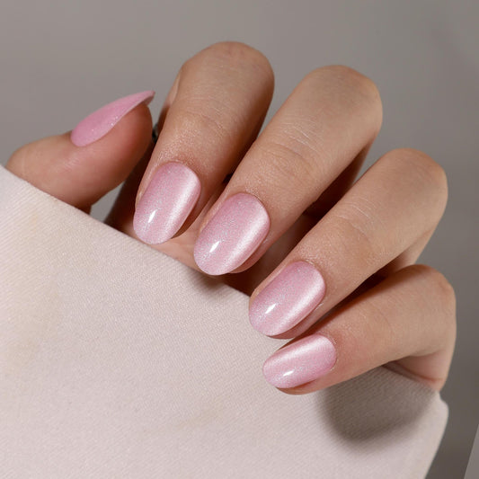 RPNZL Blush short oval nails with UV finish for lasting shine.