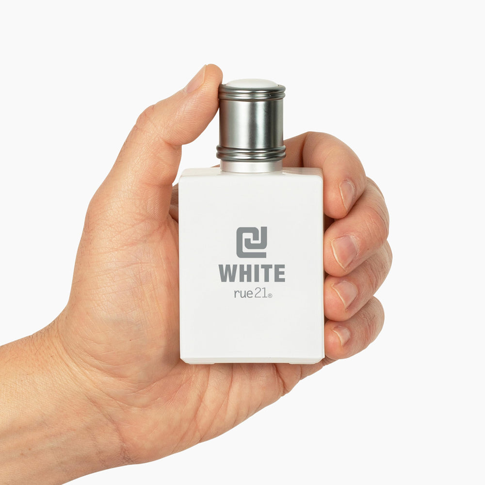 Rue 21 CJ White spray action for easy, even application