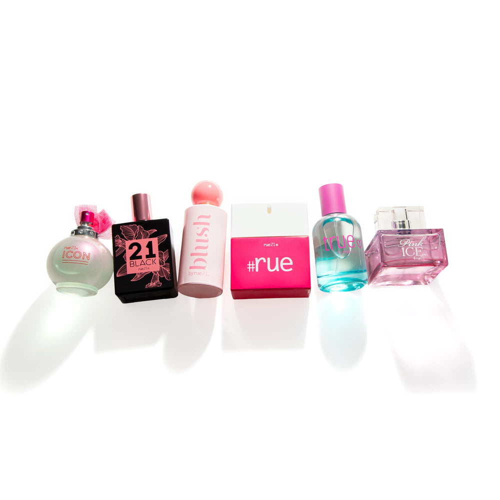 Rue 21 Blush scent complements casual outfits and party-ready looks.