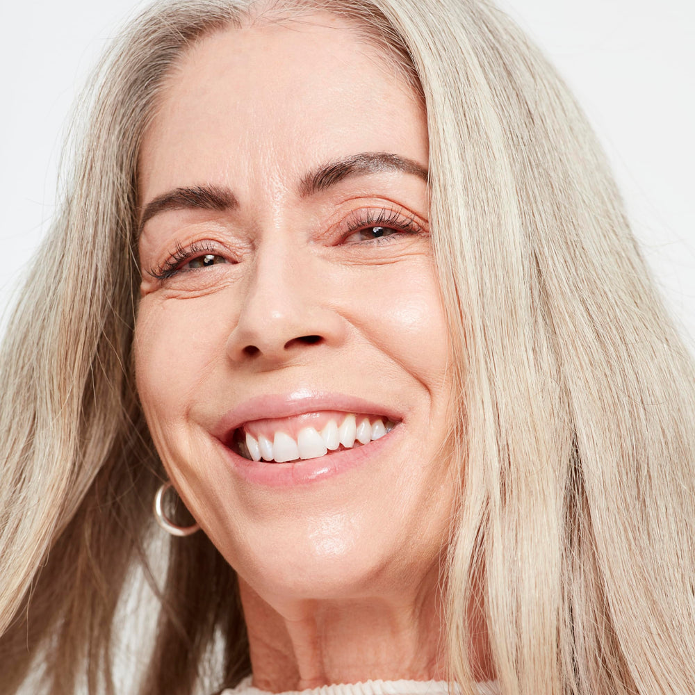 Saie packaging close-up highlighting vegan, dermatologist-tested formula for sensitive skin.