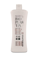 SALERM Molecular Shampoo bottle for frizz control and hydration before straightening.
