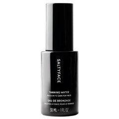 SALTYFACE Tanning Water on the face for an even, sun-free glow