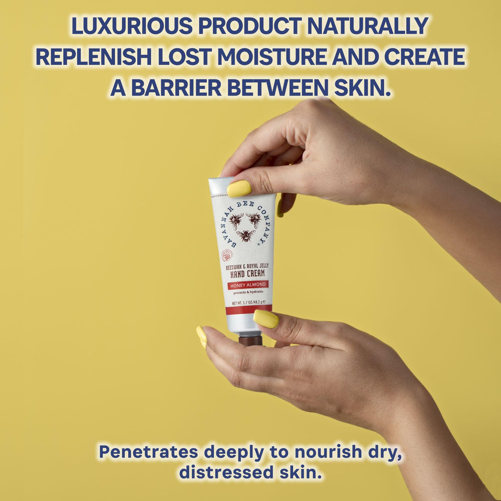 Propolis extract supports moisture with a protective feel.
