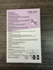 SAVILAND remover with castor oil and vitamin E during application for gentle care