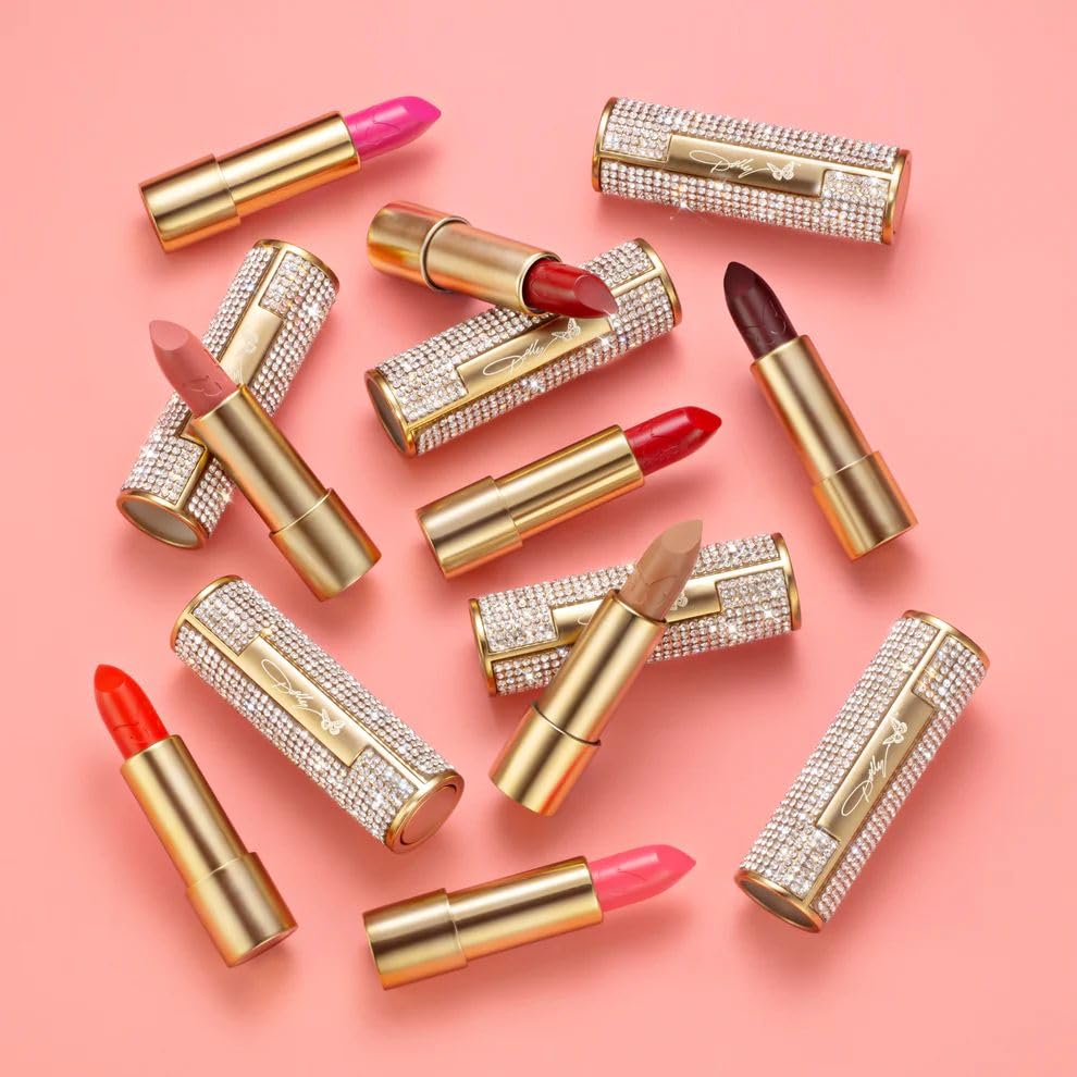 SCENT BEAUTY Dolly Lipstick Poppy Field application ready for quick touch-ups.