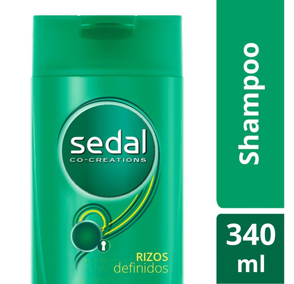 Sedal Obedient Curls close-up showing hydrated, defined curls after use.