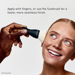 Matte finish yielding a seamless complexion.