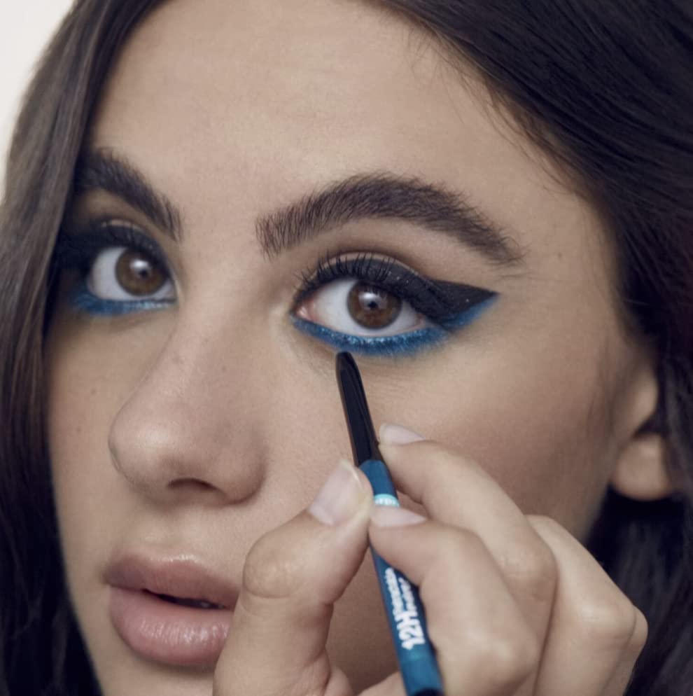 SEPHORA Shimmer Navy eyeliner blendable formula for versatile looks.