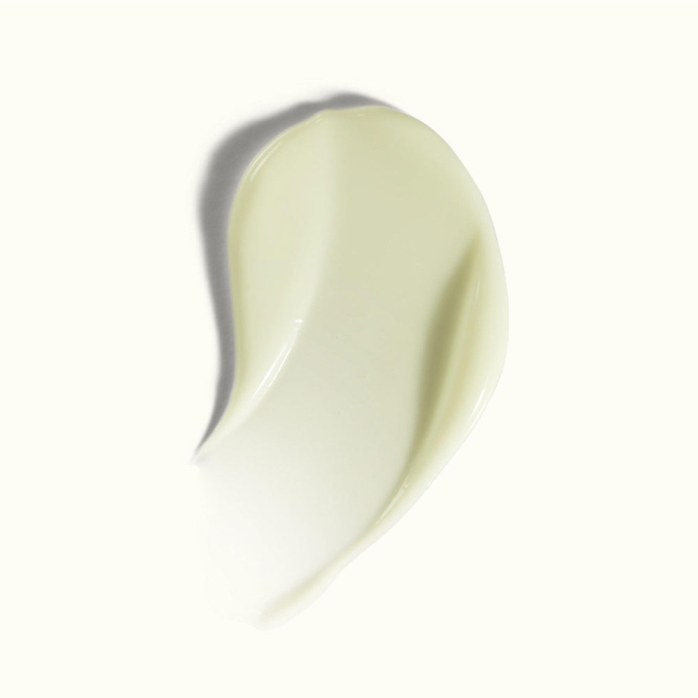 SHANI DARDEN Body Reform Serum silky texture glides on and absorbs quickly.