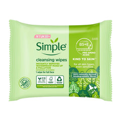 Simple waterproof mascara remover wipe demonstrates easy makeup removal without rinsing.