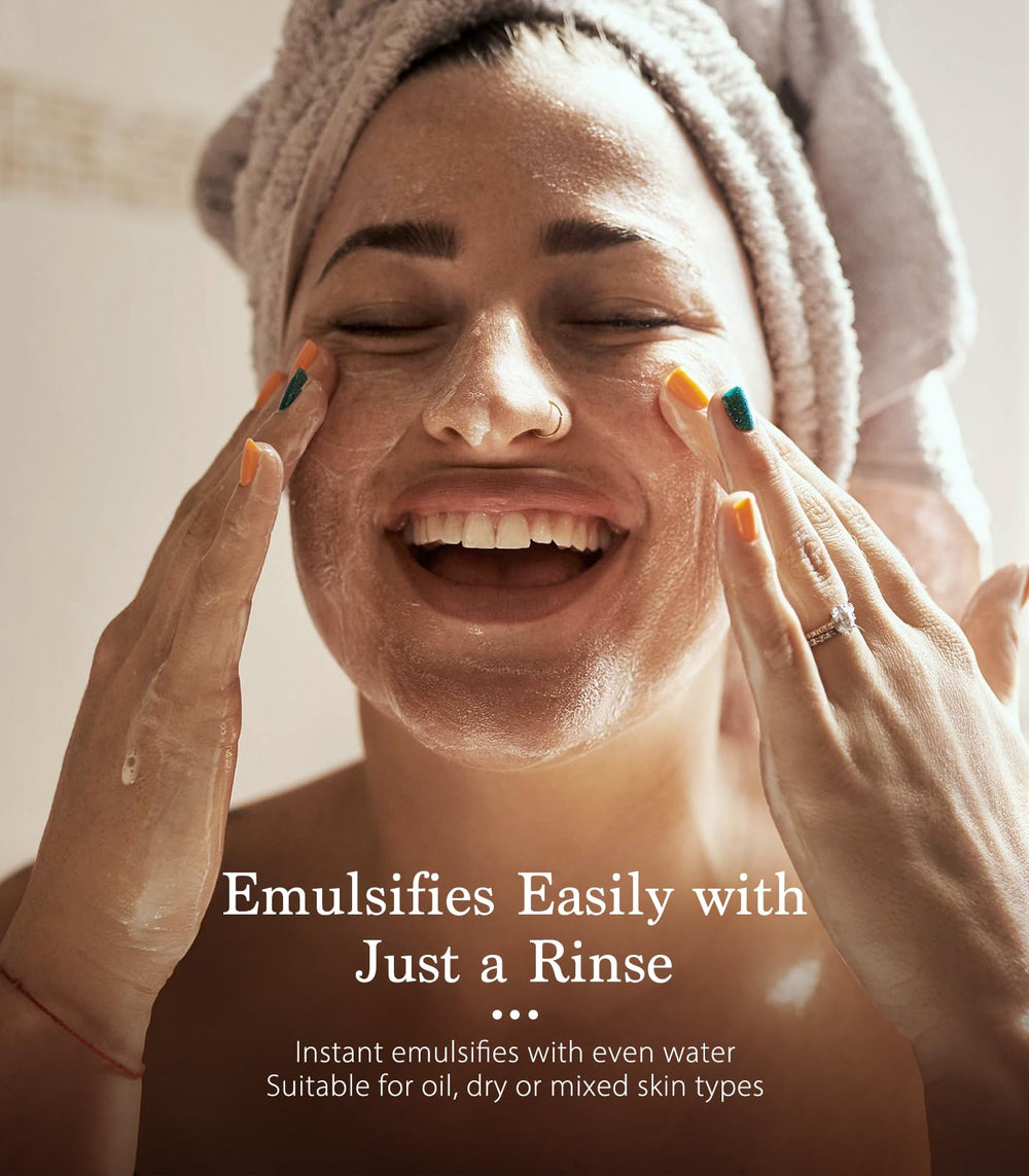 SINAHET Dermaplaning Oil on skin demonstrates soothing, non-irritating feel during use.