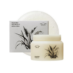 SIOT Rice Jam Mask packaging closeup shows premium Korean rice formula for deep cleansing and hydration.