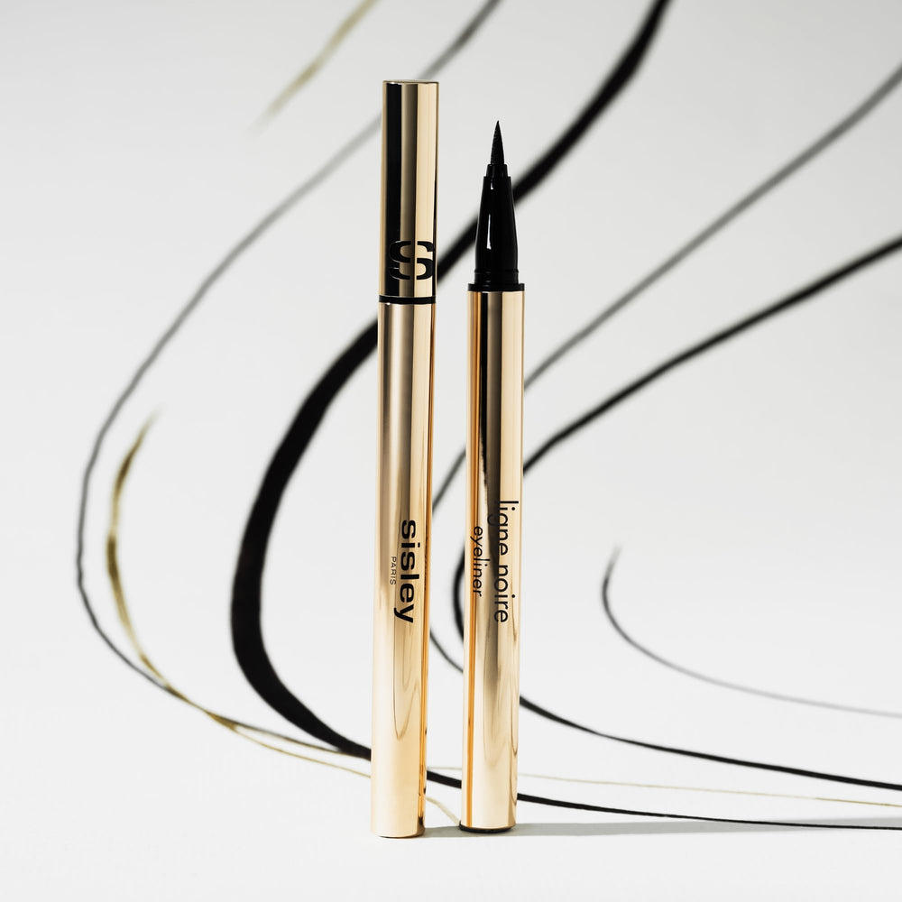 Sisley Paris Ligne Noire gentle for sensitive eyes and contact lenses.