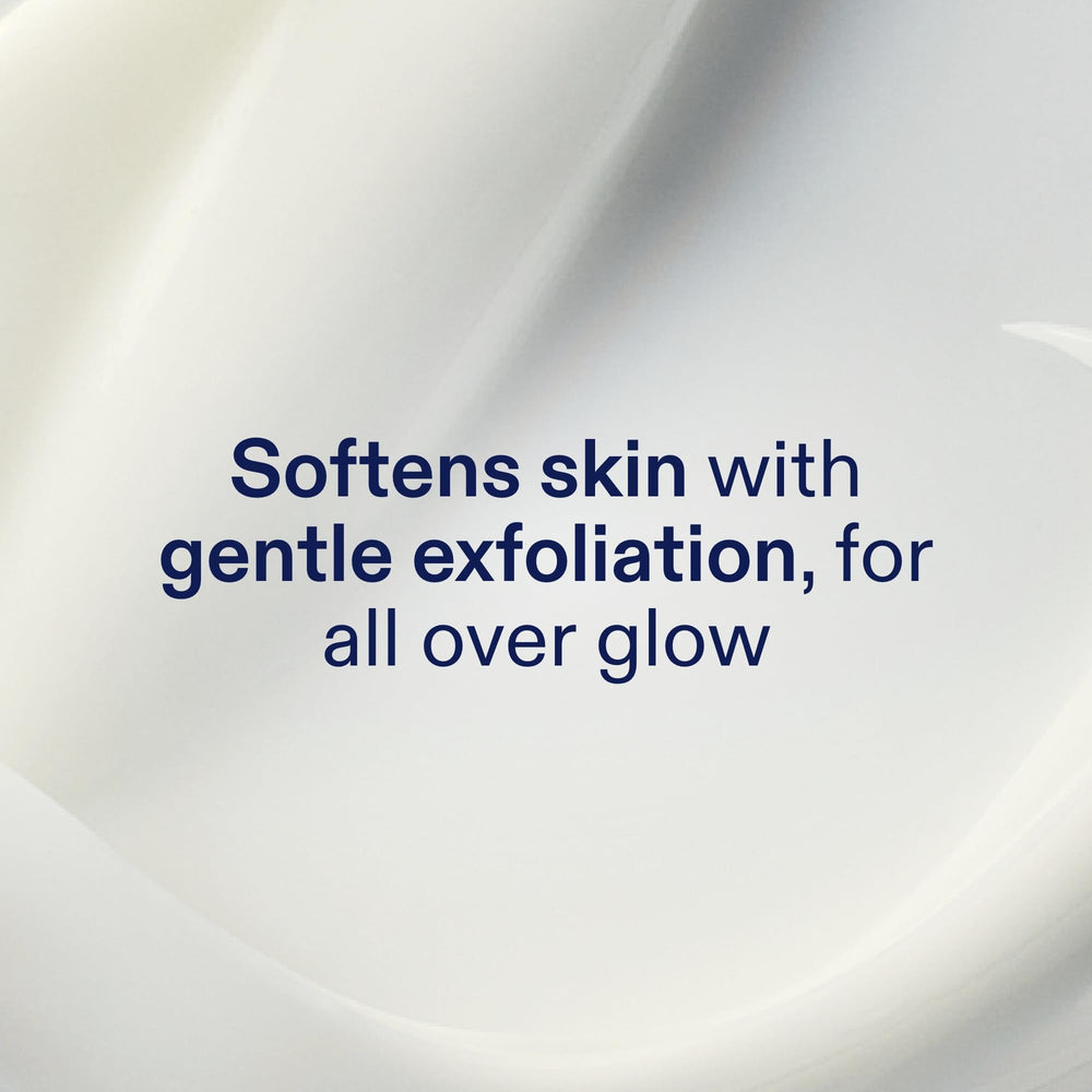 Close-up texture of Skinfix Renewing Cream highlighting exfoliation benefits.