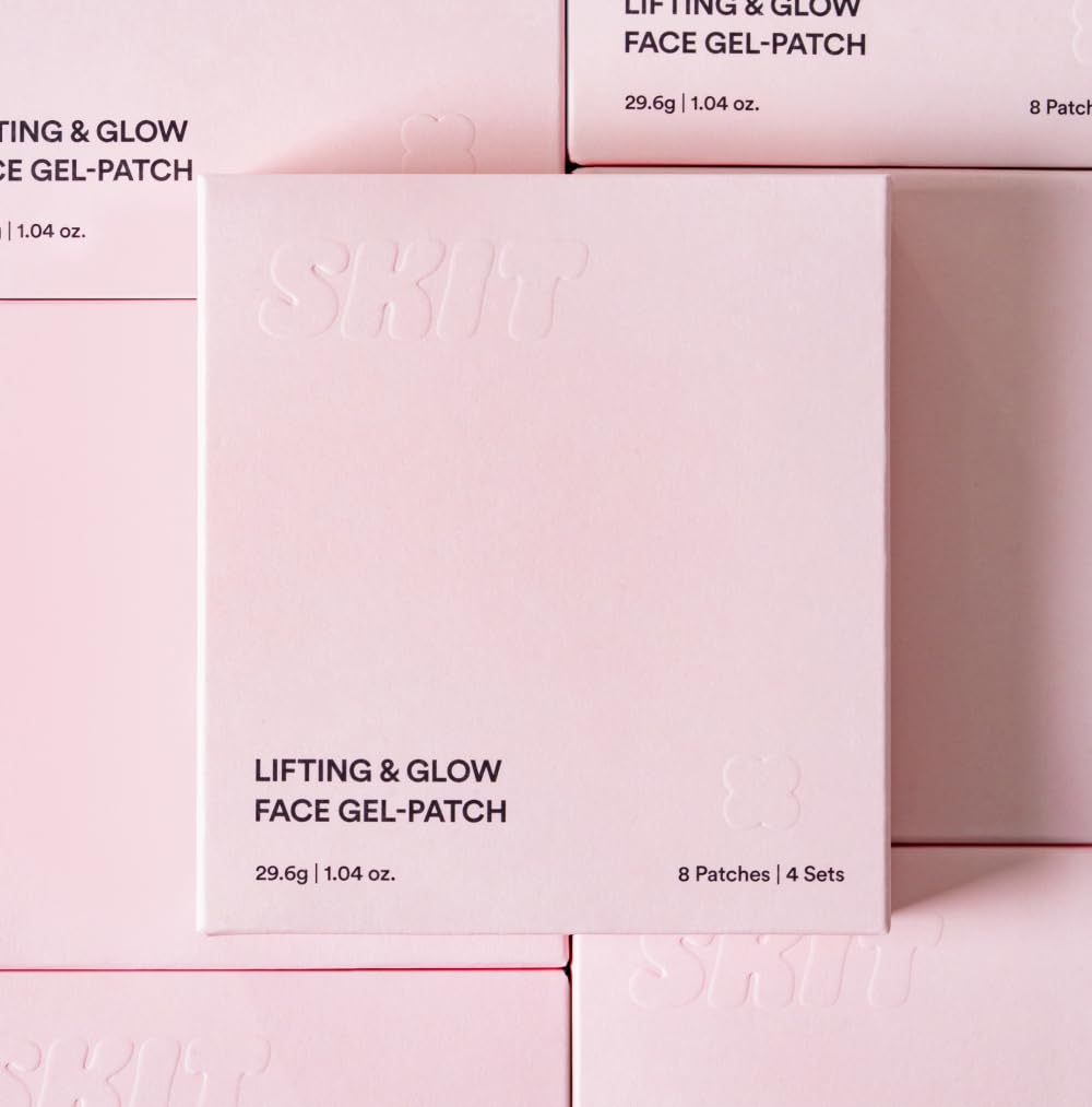 Skit Clover patch application on skin delivers cooling relief and comfort.