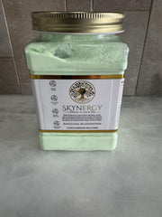 SKYNERGY Jelly mask application closeup highlighting smooth surface for even coverage