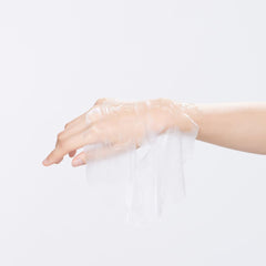 S.NATURE Peptide complex closeup emphasizing hydration and radiance