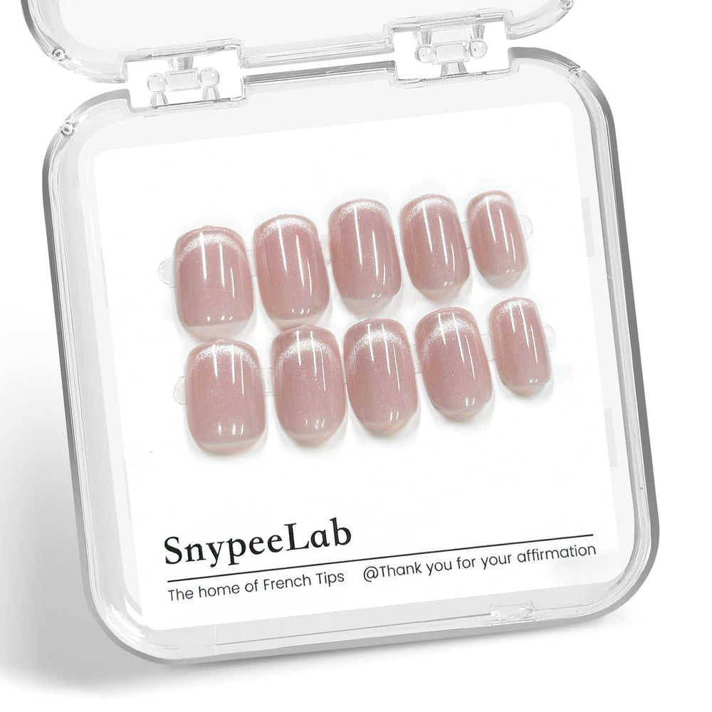 SnypeeLab cat eye design with French tip adds subtle glow to outfits.