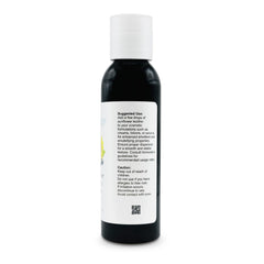 Soapeauty Sunflower Lecithin Liquid Oil pour demonstrates easy topical application.