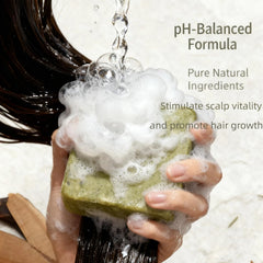 Solid Shampoo Bar Travel: compact design for on-the-go use.