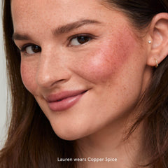 SOSHE Blurring Pillow Blush with squalane supports hydration and comfort