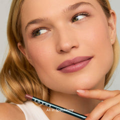 SOSHE Speakeasy Dusty Mauve swatch on skin or lips