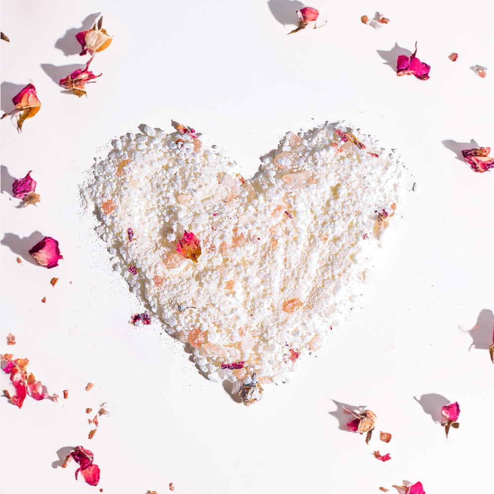 SPICE BEAUTY Goat Milk & Rose Soak packaging and label highlighting premium ingredients