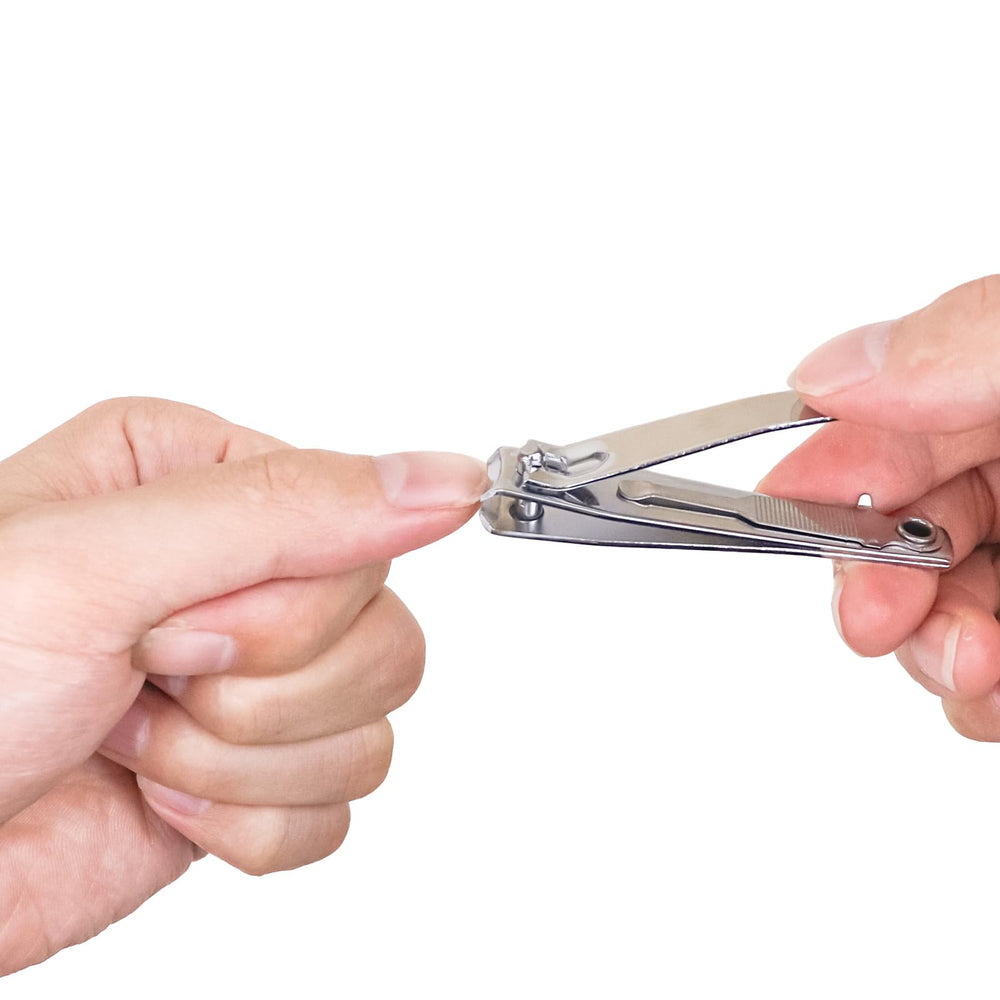 Terdey travel-friendly clipper with hygienic packaging and compact size.