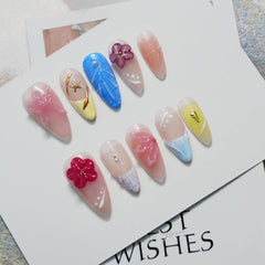 Tesytto gift-ready nails for Valentine’s Day and special occasions.