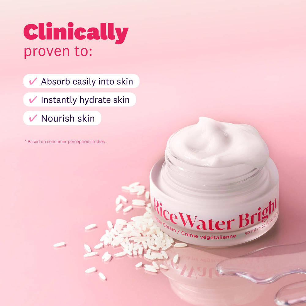The Face Shop Rice Water Bright cream close-up texture ready for absorption