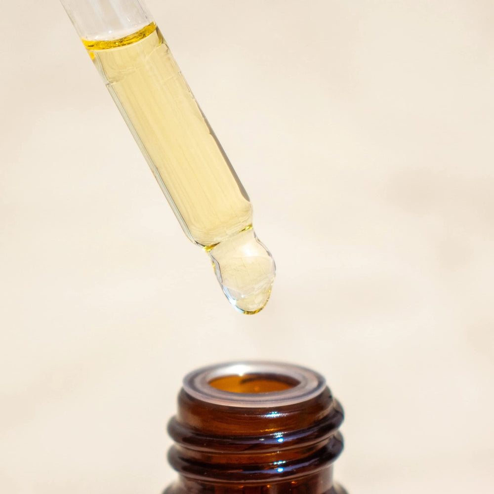 The Golden Secrets Goddess Shaping Oil targets stretch marks and cellulite areas for smoother appearance