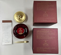 Box close-up reveals the product line and branding